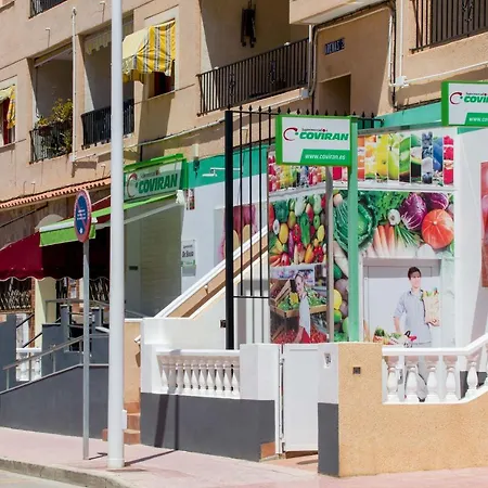 La Mata Londres * La Mata (Torrevieja)
